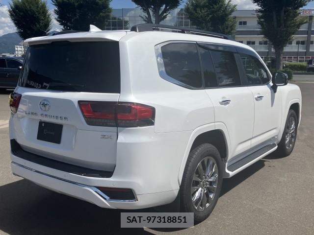 Toyota LAND CRUISER 2023-09 8651577-13