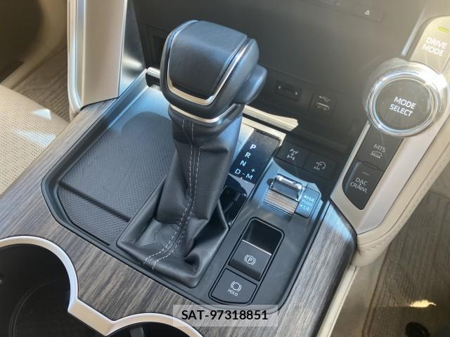 Toyota LAND CRUISER 2023-09 8651577-15