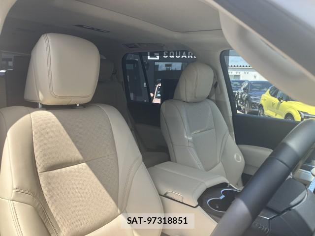 Toyota LAND CRUISER 2023-09 8651577-5