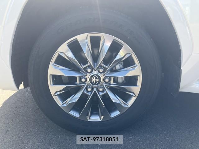Toyota LAND CRUISER 2023-09 8651577-8