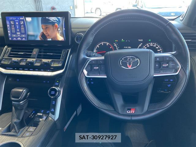 Toyota LAND CRUISER 2023-09 8651662-14