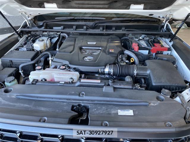 Toyota LAND CRUISER 2023-09 8651662-16