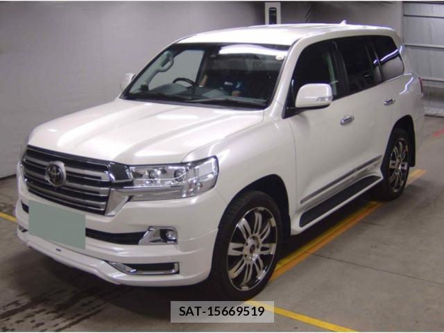 Toyota LAND CRUISER 2018 8652224-0
