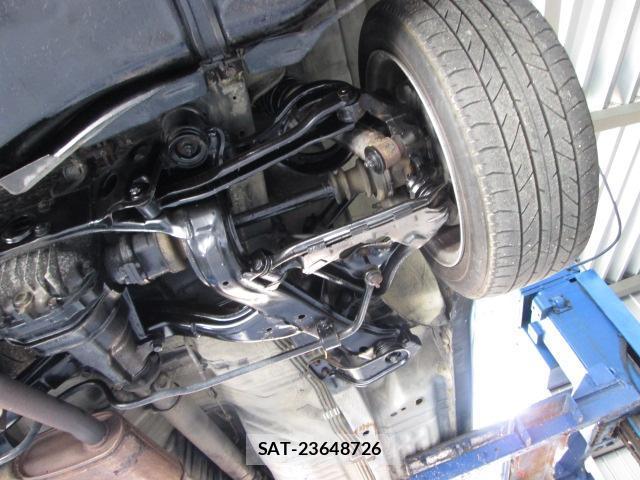 Nissan LAUREL 1991-08 8652139-15