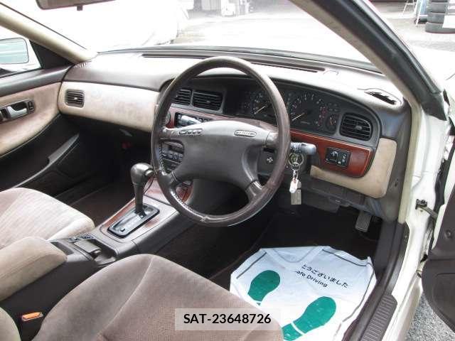 Nissan LAUREL 1991-08 8652139-5