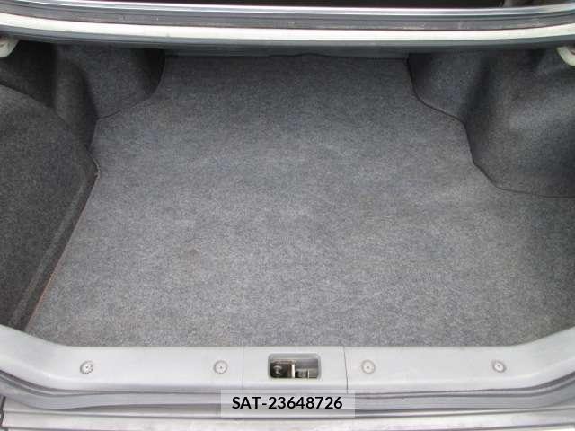 Nissan LAUREL 1991-08 8652139-8