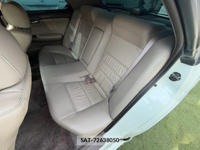 Nissan LAUREL 2002-05 8653120-18