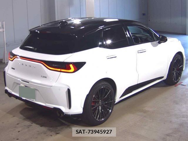 Lexus LBX 2026-02 8648922-5