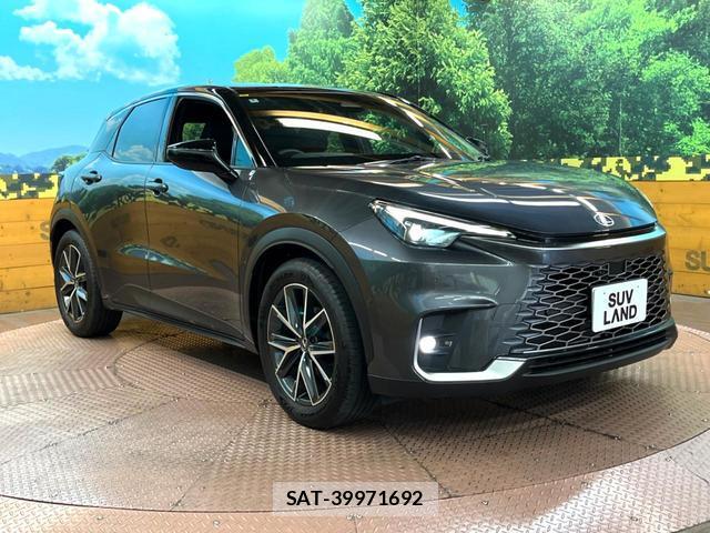 Lexus LBX 2024-08 8649224-15