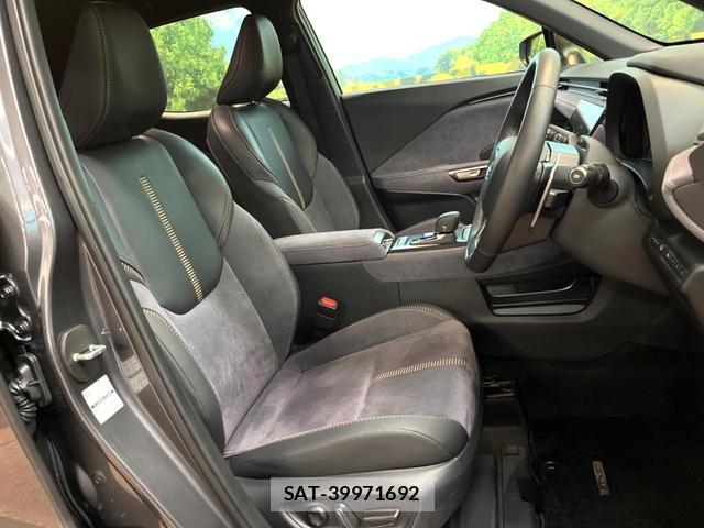 Lexus LBX 2024-08 8649224-7
