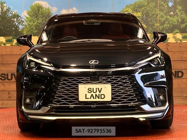Lexus LBX 2025-05 8649859-12