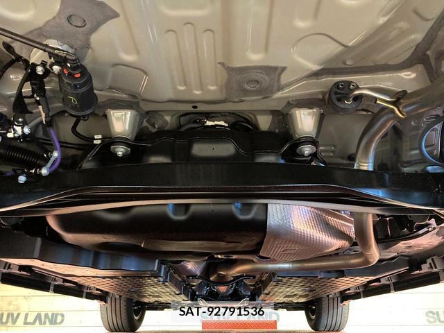 Lexus LBX 2025-05 8649859-17