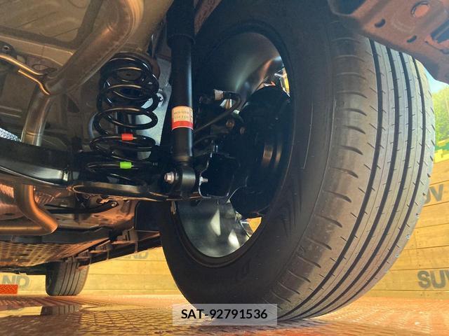 Lexus LBX 2025-05 8649859-18