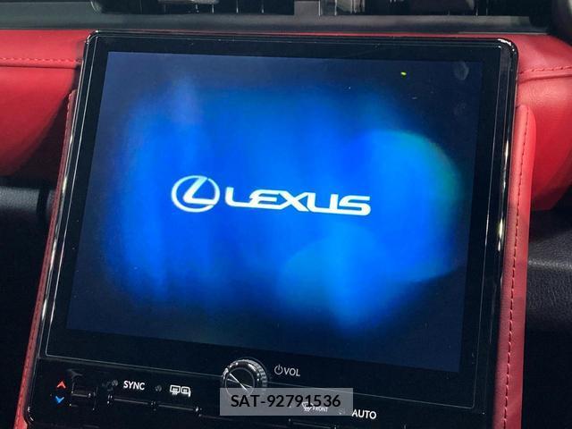 Lexus LBX 2025-05 8649859-2