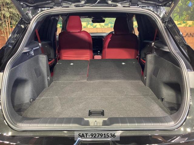 Lexus LBX 2025-05 8649859-9