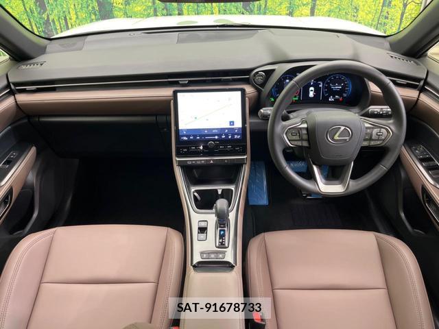 Lexus LBX 2025-01 8650791-1