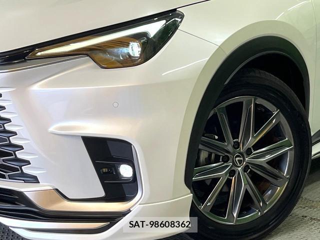 Lexus LBX 2024-06 8651071-10