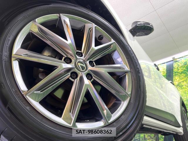 Lexus LBX 2024-06 8651071-11