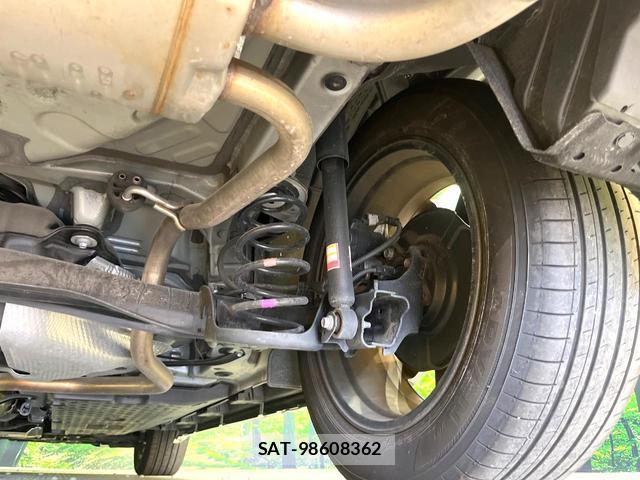 Lexus LBX 2024-06 8651071-18