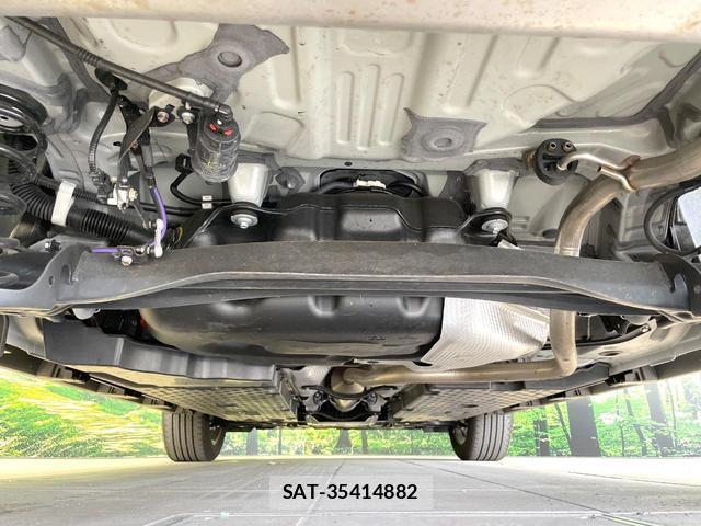 Lexus LBX 2024-10 8651573-18