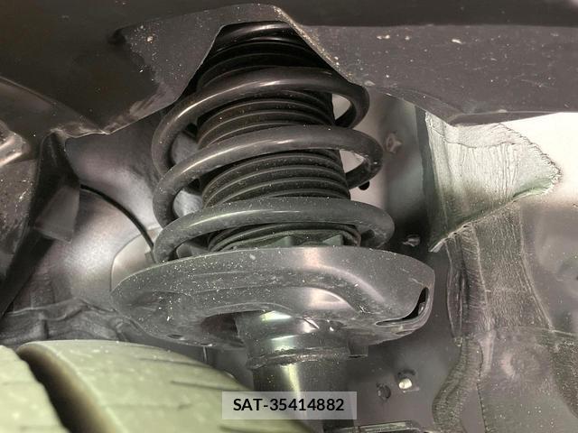 Lexus LBX 2024-10 8651573-19