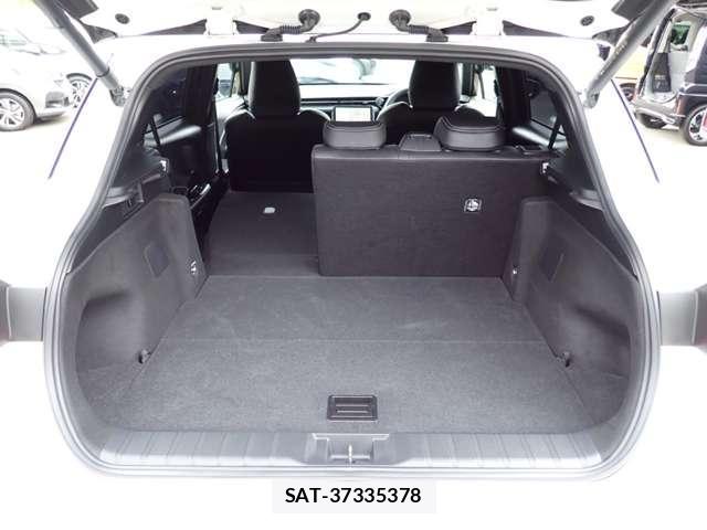 Lexus LBX 2026-02 8651642-12