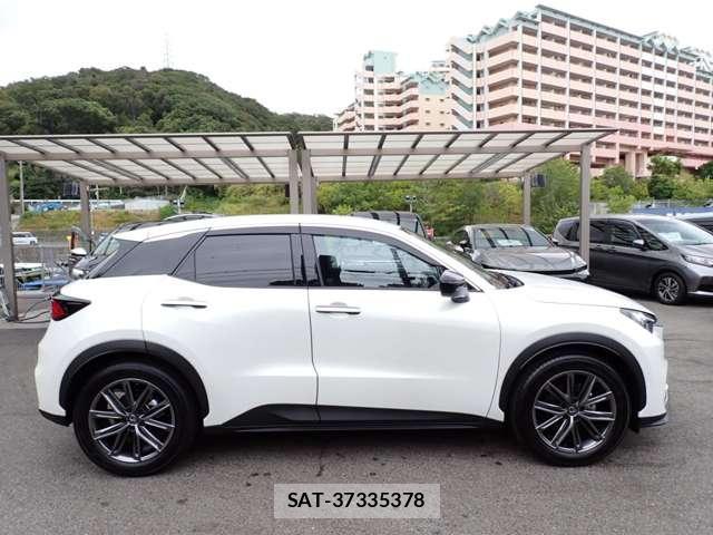 Lexus LBX 2026-02 8651642-17