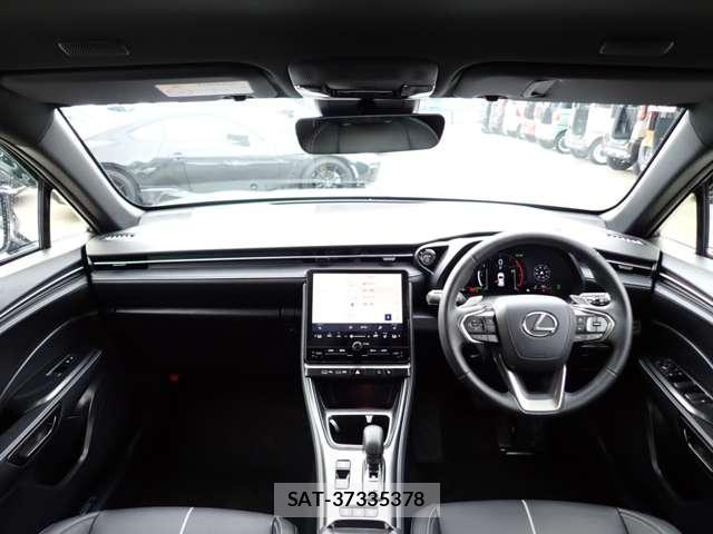 Lexus LBX 2026-02 8651642-2