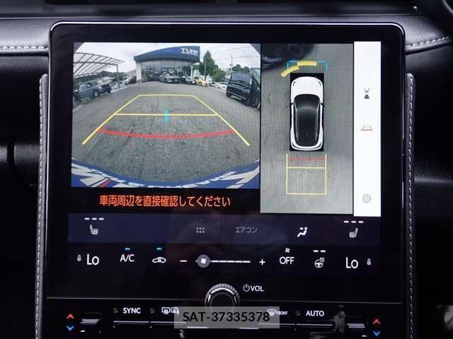 Lexus LBX 2026-02 8651642-4
