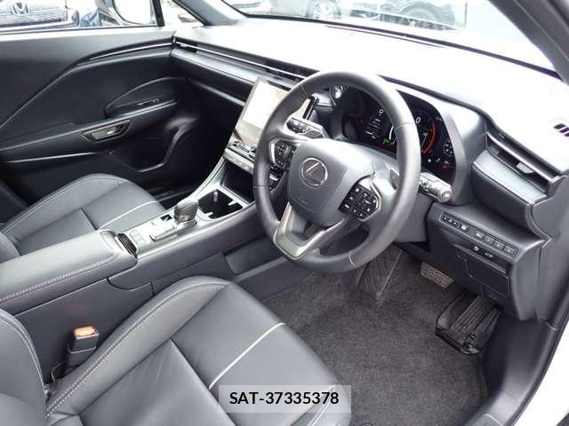 Lexus LBX 2026-02 8651642-6