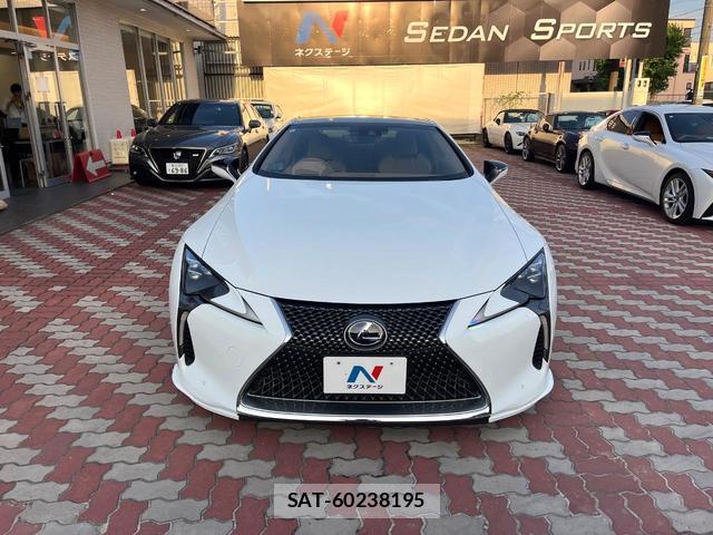 Lexus LC 2017-09 8648315-13