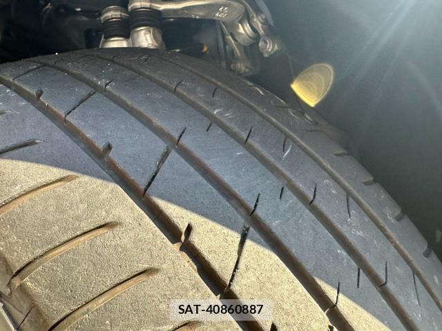 Lexus LC 2023-01 8652444-2