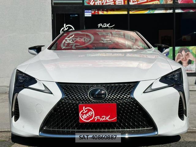 Lexus LC 2023-01 8652444-9