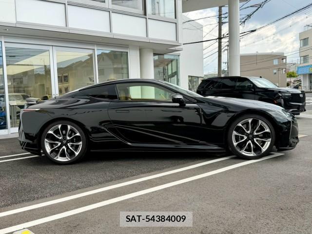 Lexus LC 2019-01 8653039-1