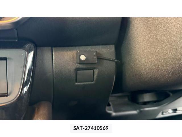 Nissan LEAF 2022 8649619-13