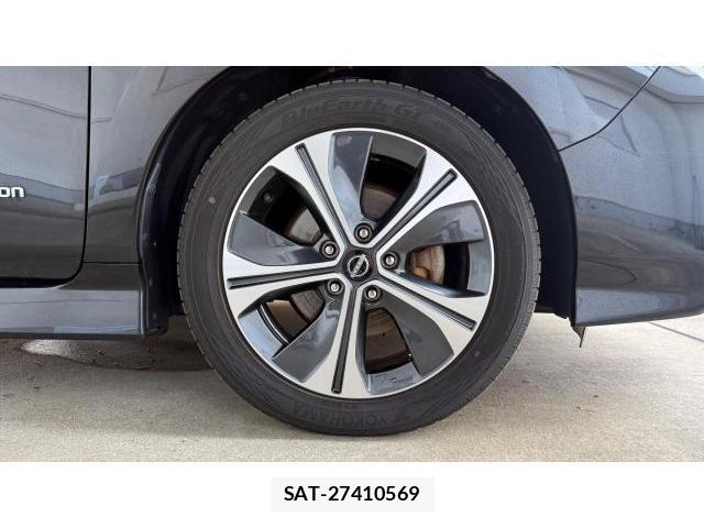 Nissan LEAF 2022 8649619-7