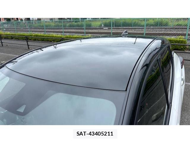 Nissan LEAF 2023-10 8649633-18