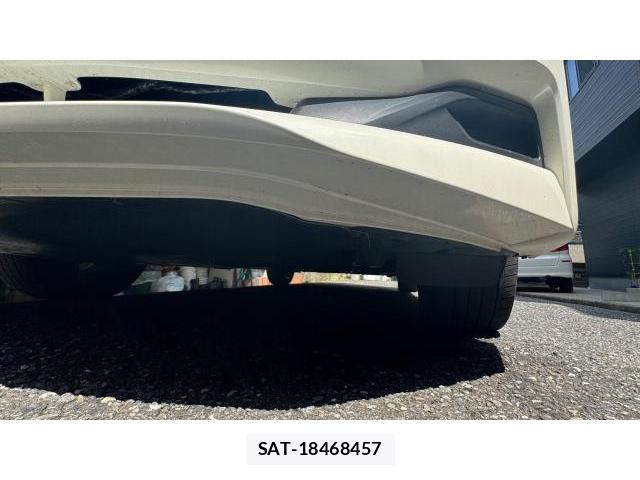 Nissan LEAF 2021-12 8649687-10