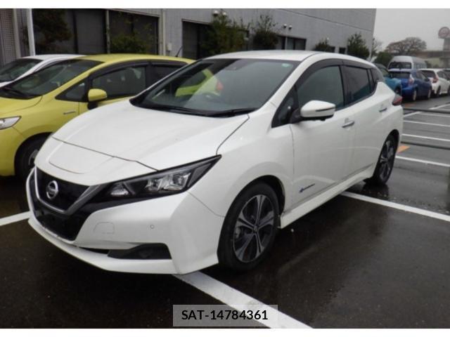 Nissan LEAF 2019-10 8650195-3