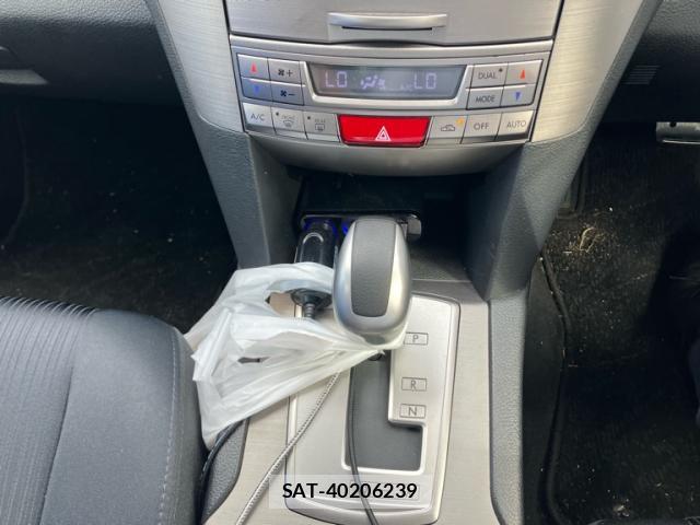 Subaru LEGACY B4 2009-08 8648409-17