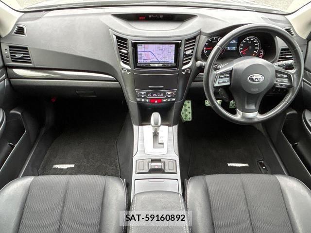 Subaru OUTBACK 2013-08 8648206-1