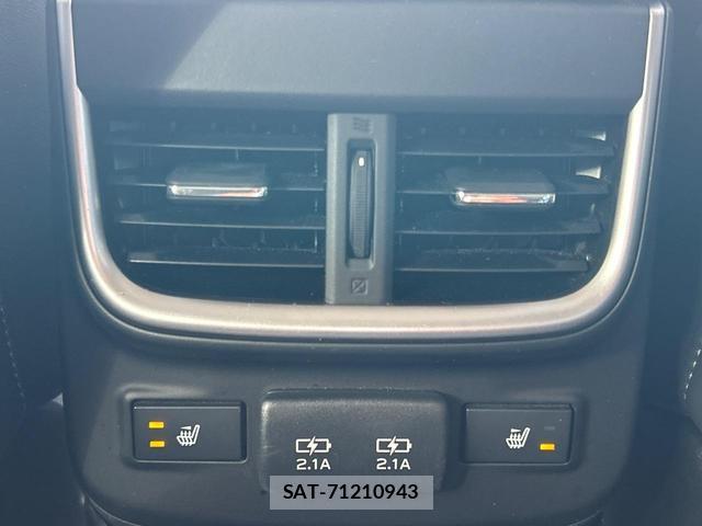 Subaru OUTBACK 2023-04 8648207-10