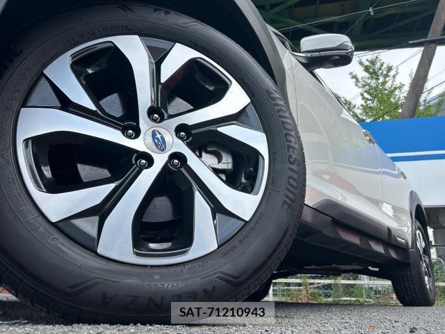 Subaru OUTBACK 2023-04 8648207-16