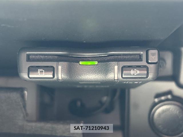 Subaru OUTBACK 2023-04 8648207-9