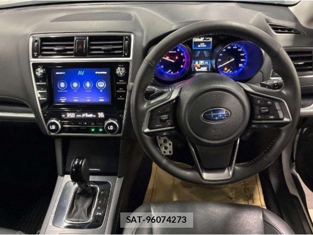 Subaru OUTBACK 2019-04 8648238-6