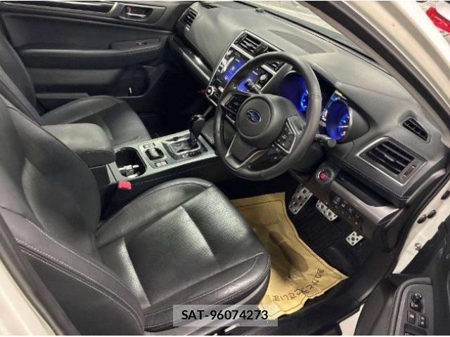 Subaru OUTBACK 2019-04 8648238-7