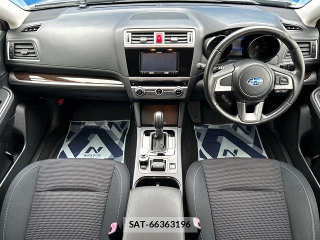 Subaru OUTBACK 2016-03 8648310-1