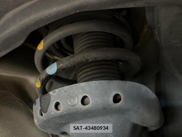 Subaru OUTBACK 2016-03 8649348-19