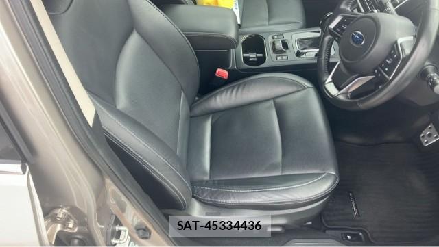 Subaru OUTBACK 2017-11 8651359-5