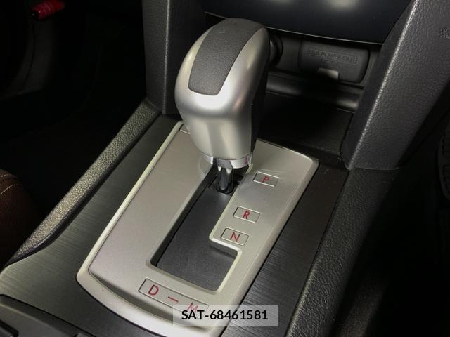 Subaru OUTBACK 2013-10 8652720-16